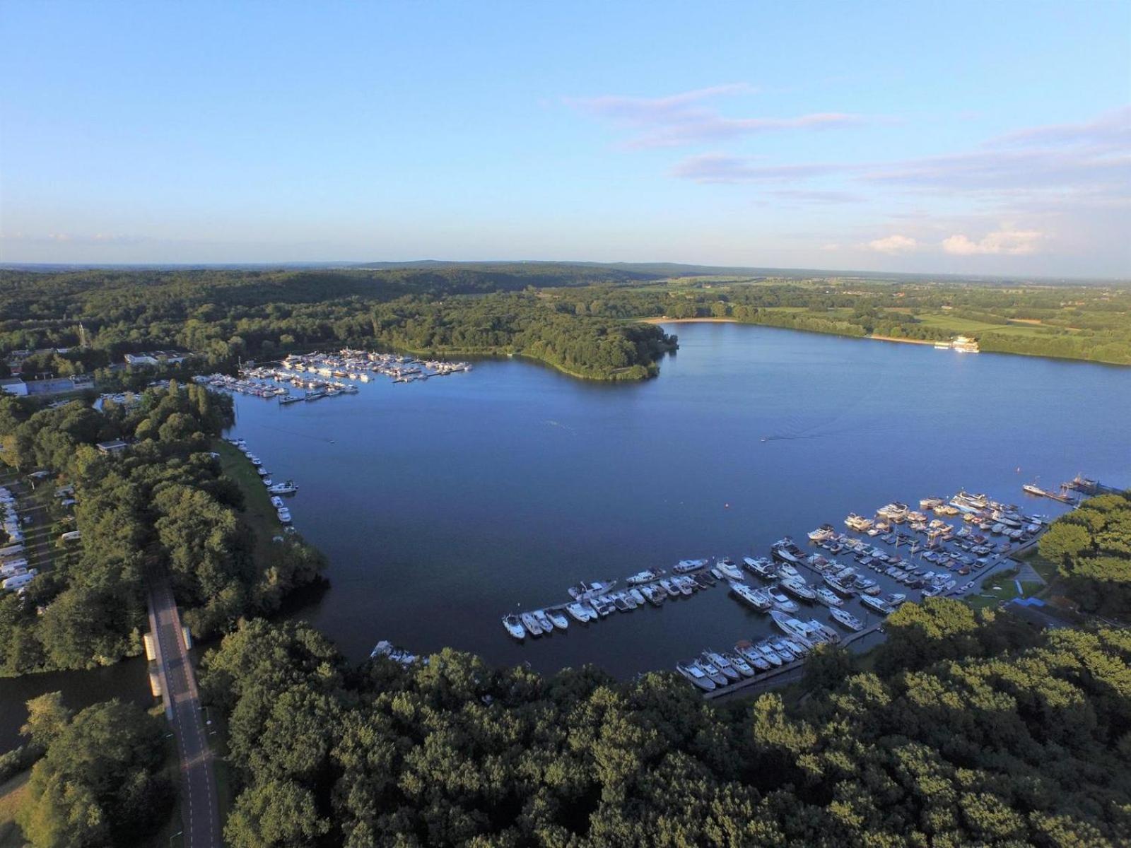 Houseboat Marina Mookerplas 4-6 Persons Plasmolen Экстерьер фото