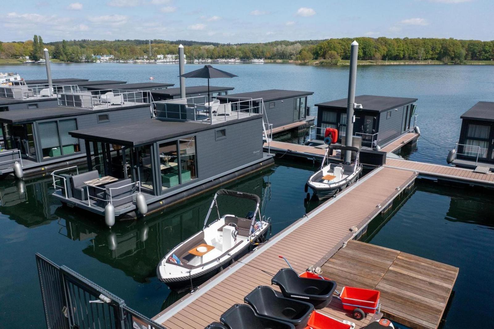 Houseboat Marina Mookerplas 4-6 Persons Plasmolen Экстерьер фото